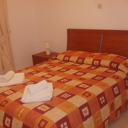 King'S Palace Apartment بافوس الغرفة الصورة