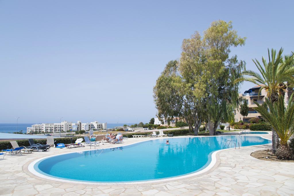 King'S Palace Apartment بافوس المظهر الخارجي الصورة